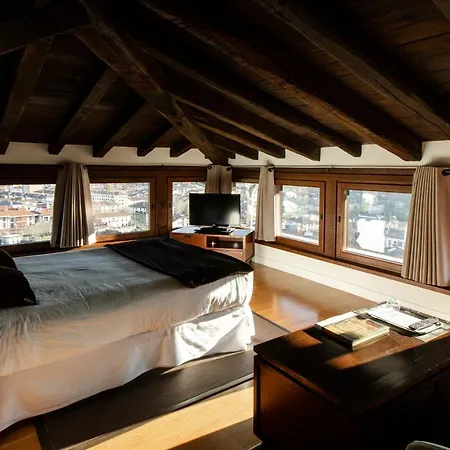Boutique Torre Zumeltzegi 3*