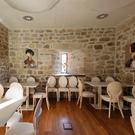 Boutique Torre Zumeltzegi 3*