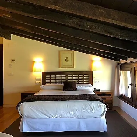 Otel Boutique Torre Zumeltzegi 3*
