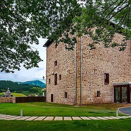 Torre Zumeltzegi Hotel Onate