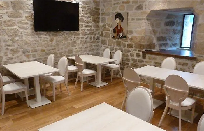 Hotel Torre Zumeltzegi 3*